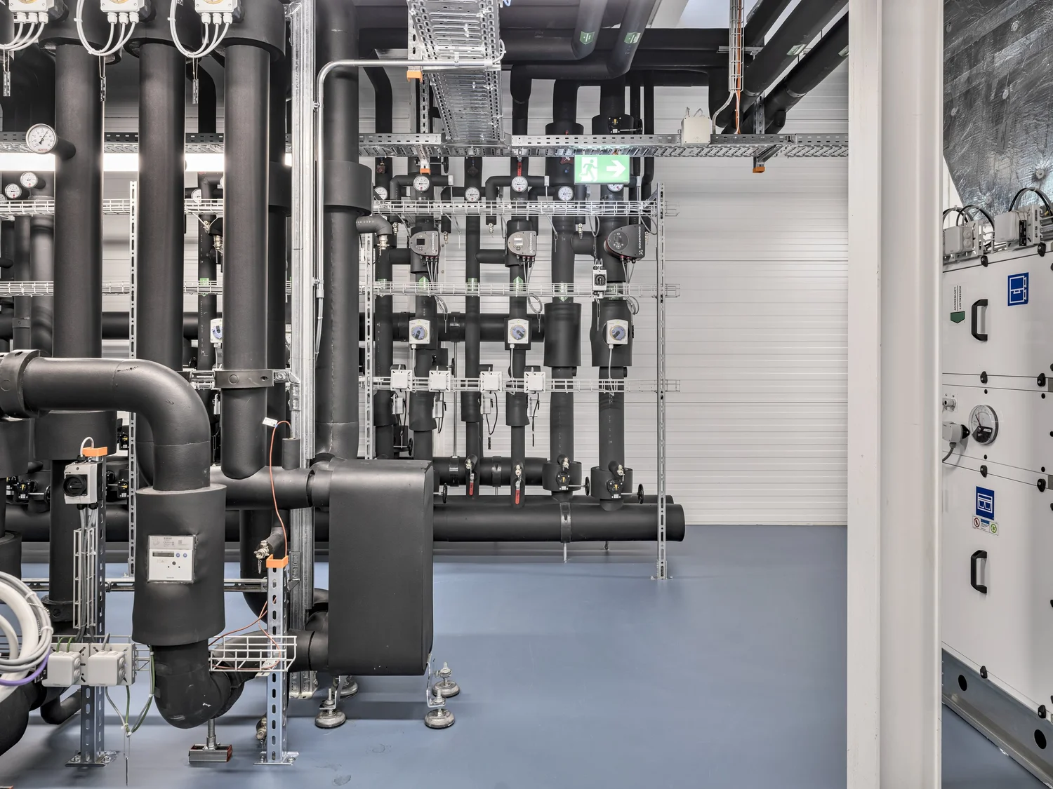 Zero Carbon Building Systems Lab — Architecture and Building